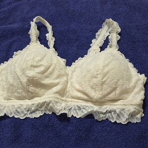 MAURICES Bralette white Lace with Scalloped Trim 1X